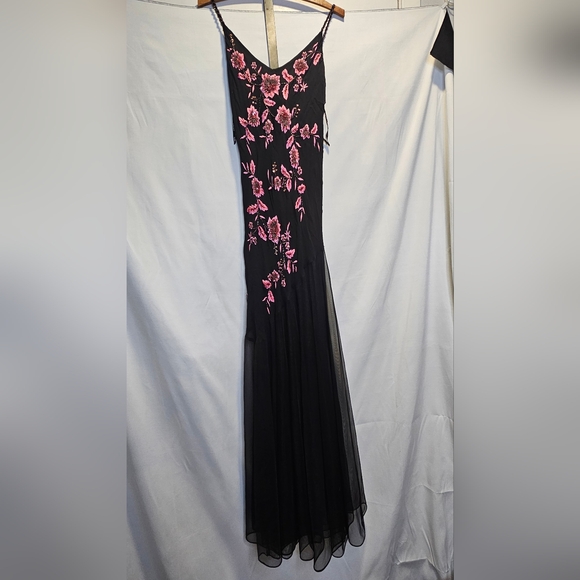 Xscape Y2k formal floral beading cascading black maxi dress - Picture 3 of 16